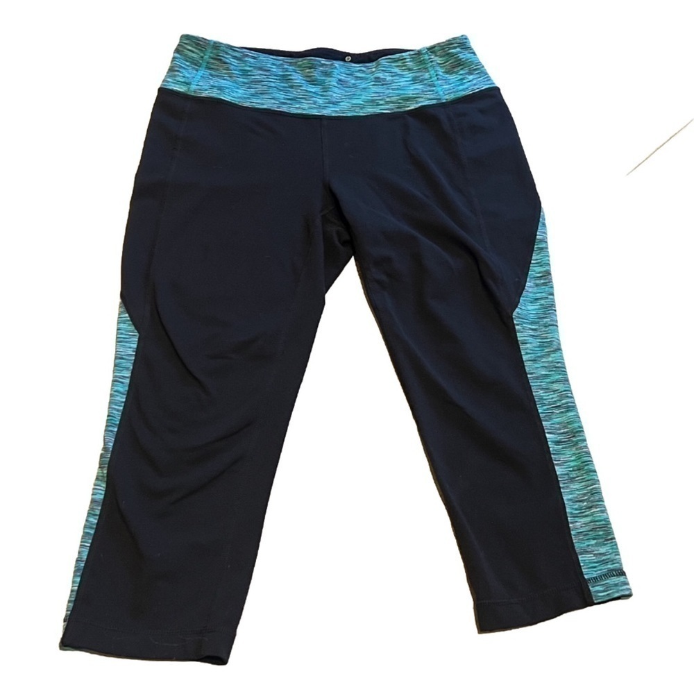 Athleta mid rise crop capri leggings mid rise stretch large black blue